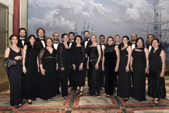 29/06/2015 58 Festival Di Spoleto. Teatro Nuovo, opera Cosi' fan tutte o sia La scola degli amanti. Nella foto il Coro formato da Gea Garatti l' International Opera Choir