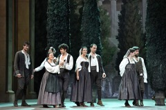 23/06/2017 60 Festival dei 2 Mondi di Spoleto. Teatro Nuovo, Opera lirica Don Giovanni. Nella foto 23/06/2017 60 Festival dei 2 Mondi di Spoleto. Teatro Nuovo, Opera lirica Don Giovanni. Nella foto il Coro